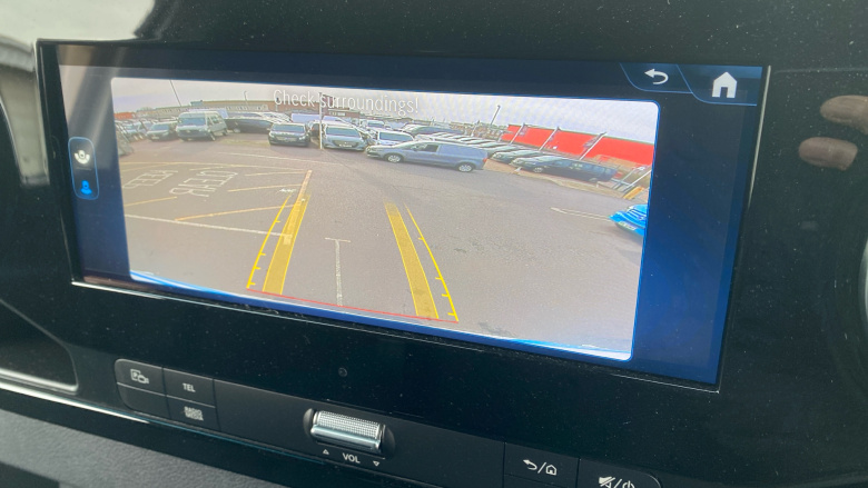 Mercedes-Benz Sprinter E314 L2 Electric Rwd 100kW 81kWh Pro Van Auto